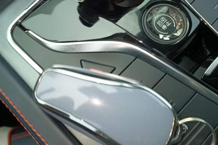 Used BYD Yuan PLUS 2022 510 km Flagship Version Interior 1