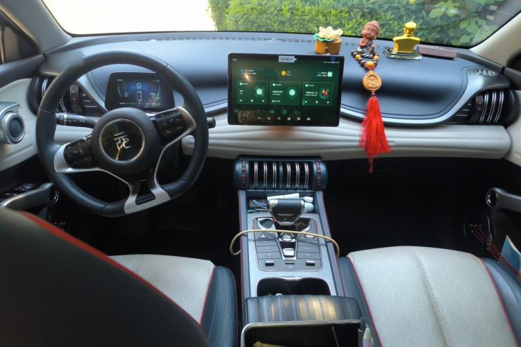 Used BYD Yuan PLUS 2022 510 km Flagship Version Interior 2