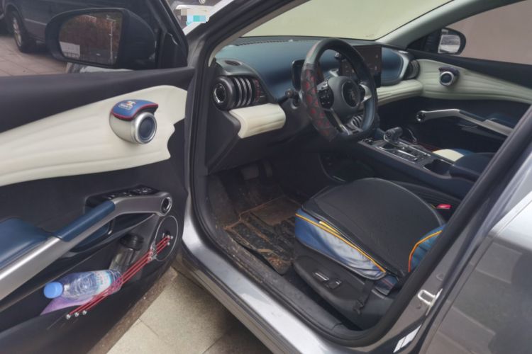 Used BYD Yuan PLUS 2022 510 km Luxury Version Interior 3
