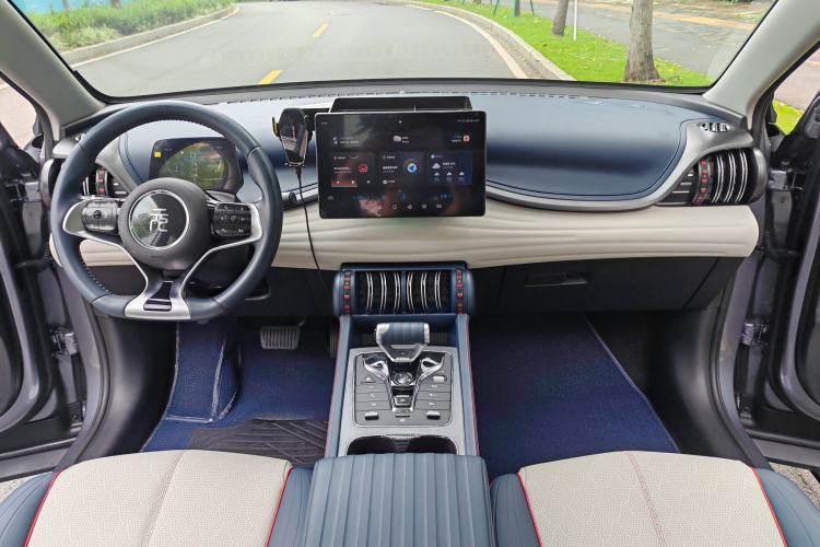 Used BYD Yuan PLUS 2022 510 km Flagship Version Interior 3
