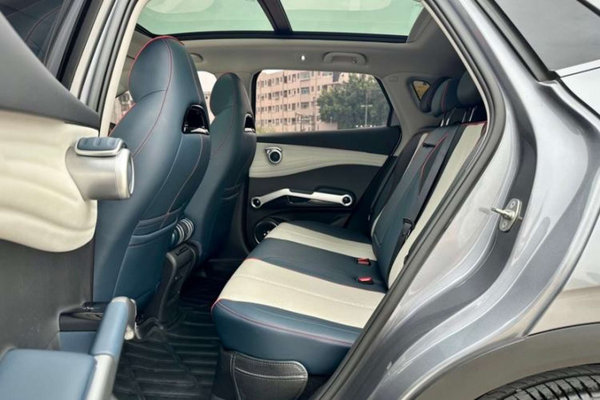 Used BYD Yuan PLUS 2022 430 km Luxury Version Interior 3