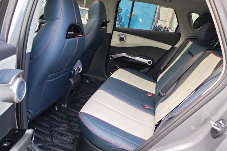 Used BYD Yuan PLUS 2022 510 km Flagship Version Interior 4