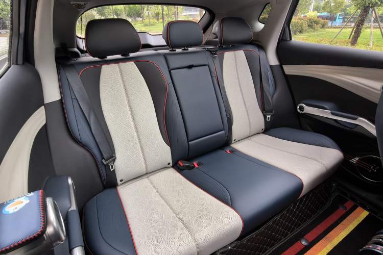 Used BYD Yuan PLUS 2022 510 km Flagship Version Interior 4