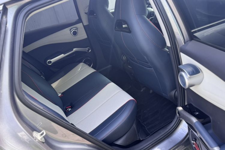 Used BYD Yuan PLUS 2022 510 km Flagship Version Interior 6