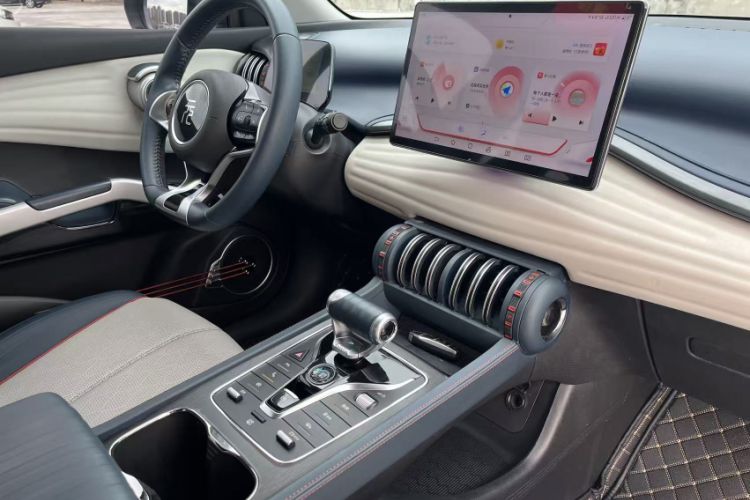 Used BYD Yuan PLUS 2022 510 km Flagship Version Interior 6
