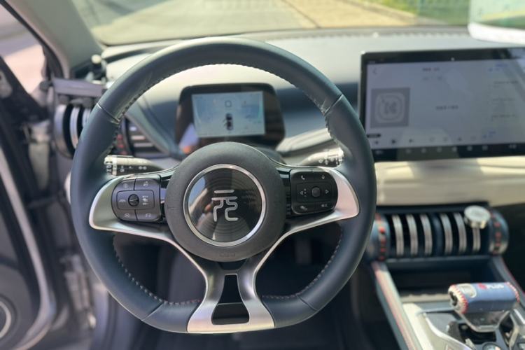 Used BYD Yuan PLUS 2022 510 km Flagship Version Interior 7