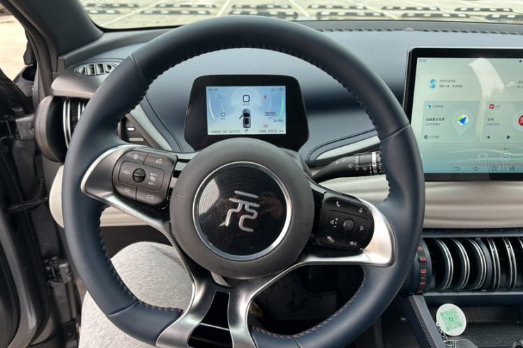 Used BYD Yuan PLUS 2022 510 km Flagship Version Interior 7
