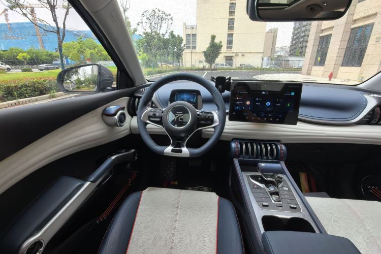 Used BYD Yuan PLUS 2022 510 km Flagship Version Interior 7