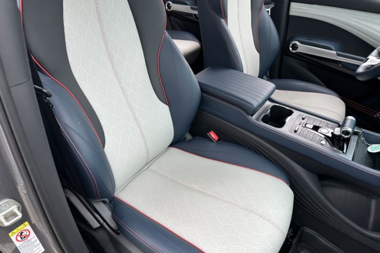 Used BYD Yuan PLUS 2022 510 km Flagship Version Interior 9
