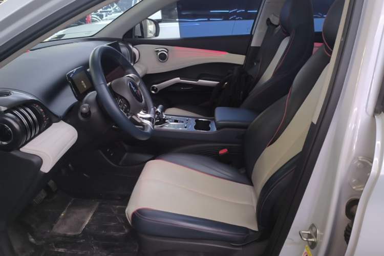 Used BYD Yuan PLUS 2022 430 km Luxury Version Left Front Seat