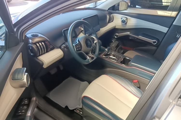 Used BYD Yuan PLUS 2022 430 km Luxury Version Left Front Seat