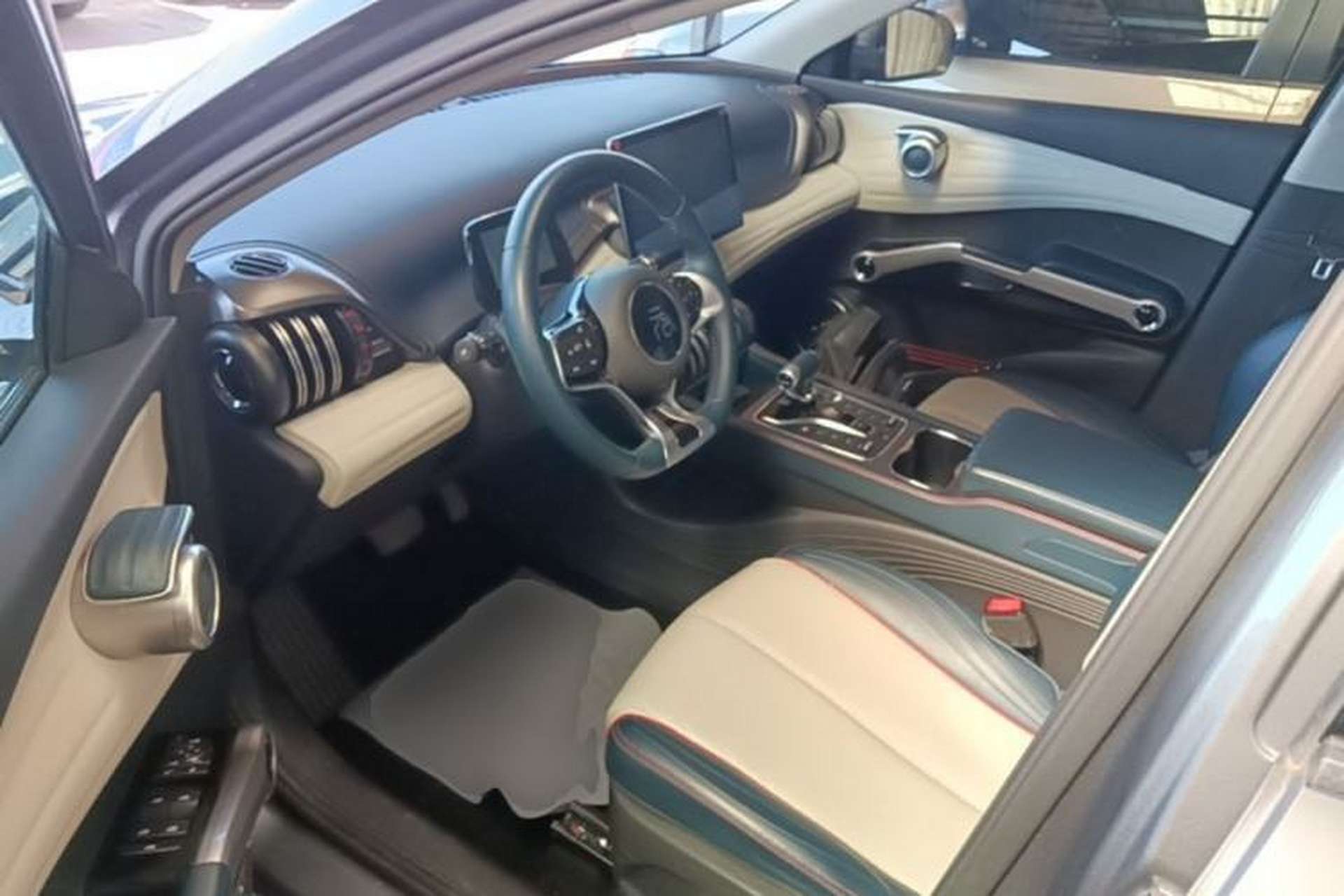 Used BYD Yuan PLUS 2022 430 km Luxury Version Left Front Seat