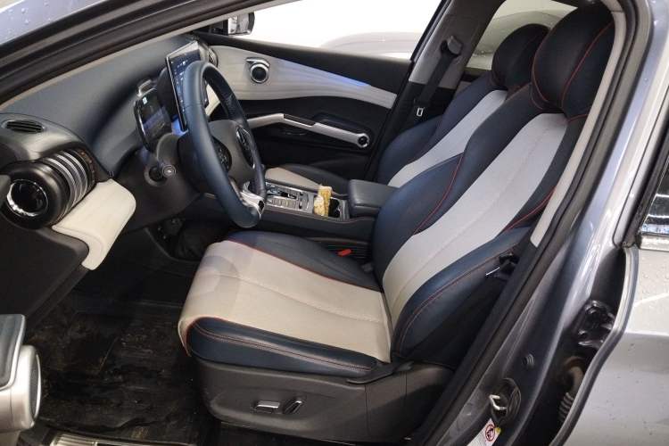 Used BYD Yuan PLUS 2022 510 km Flagship Version Left Front Seat