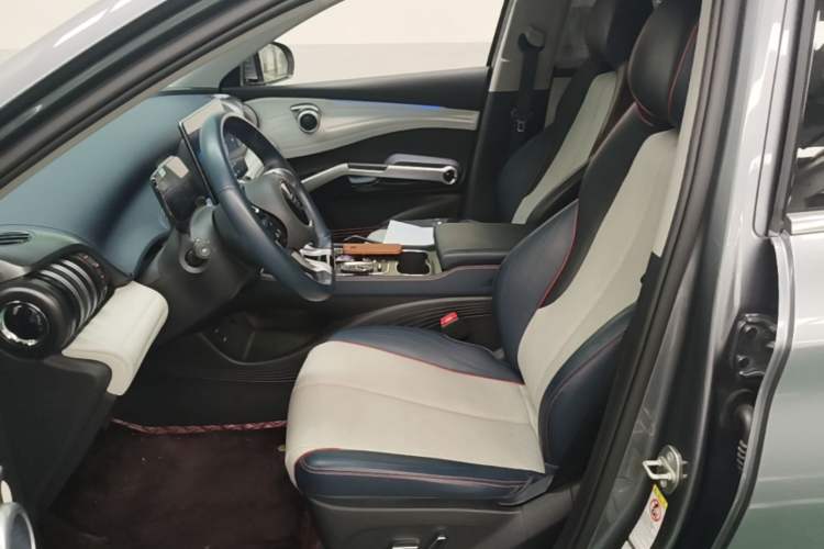Used BYD Yuan PLUS 2022 510 km Flagship Version Left Front Seat