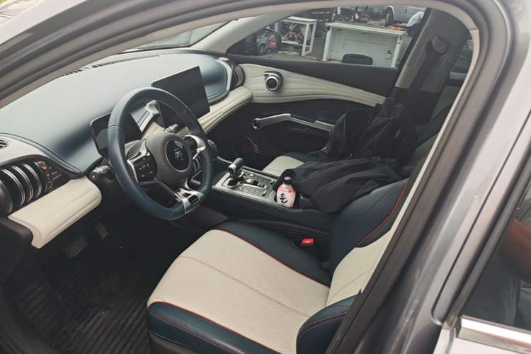 Used BYD Yuan PLUS 2022 430 km Luxury Version Left Front Seat