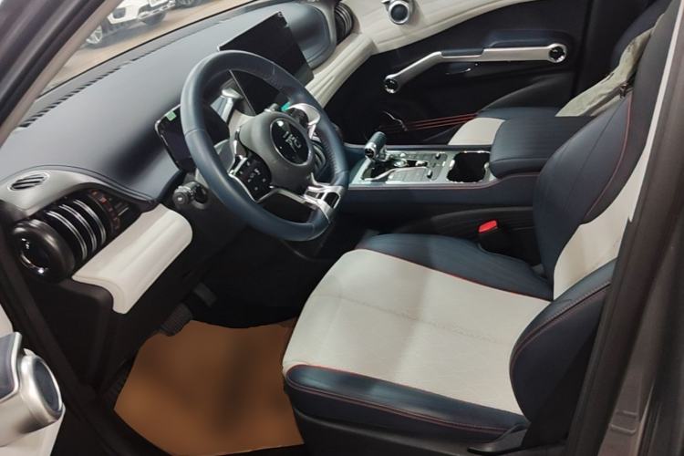 Used BYD Yuan PLUS 2022 430 km Luxury Version Left Front Seat