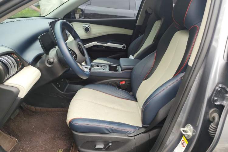 Used BYD Yuan PLUS 2022 430 km Luxury Version Left Front Seat