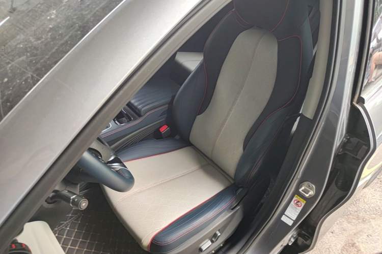 Used BYD Yuan PLUS 2022 510 km Flagship Version Left Front Seat