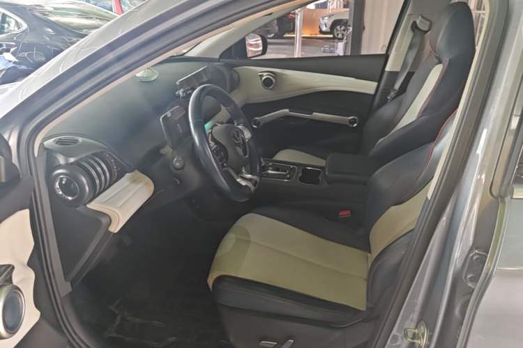 Used BYD Yuan PLUS 2022 430 km Luxury Version Left Front Seat