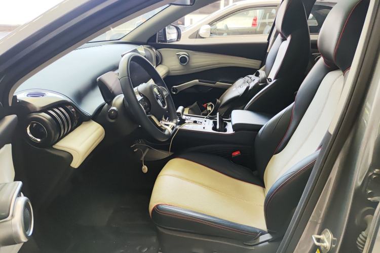 Used BYD Yuan PLUS 2022 430 km Luxury Version Left Front Seat