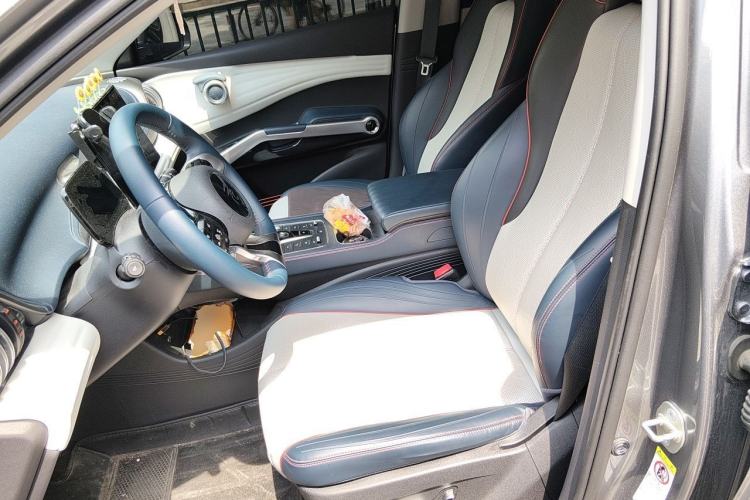 Used BYD Yuan PLUS 2022 510 km Flagship Version Left Front Seat