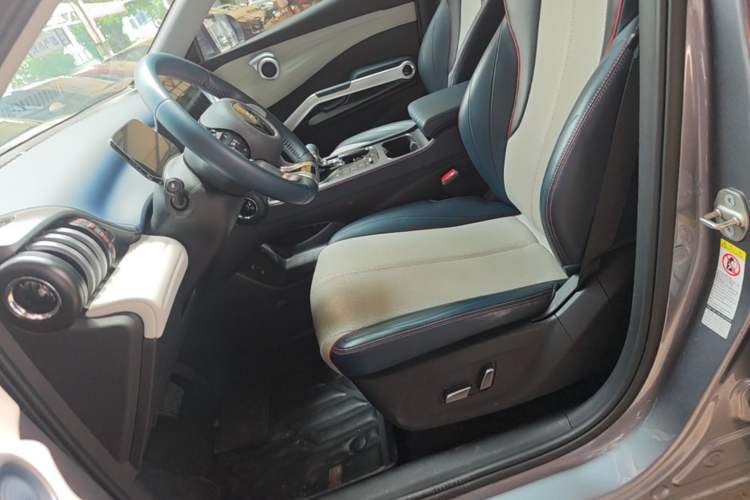Used BYD Yuan PLUS 2022 430 km Luxury Version Left Front Seat