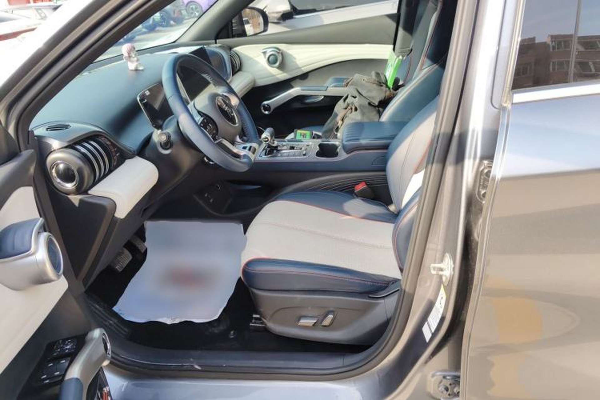 Used BYD Yuan PLUS 2022 510 km Flagship Version Left Front Seat