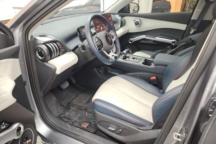 Used BYD Yuan PLUS 2022 510KM Flagship PLUS Left Front Seat