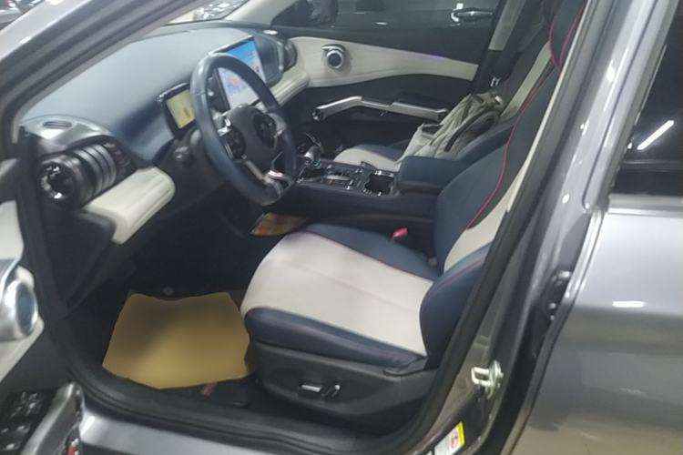 Used BYD Yuan PLUS 2022 430 km Luxury Version Left Front Seat