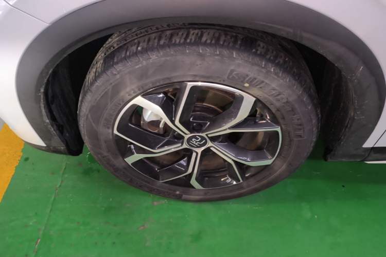 Used BYD Yuan PLUS 2022 430 km Luxury Version Left Front Wheel Hub