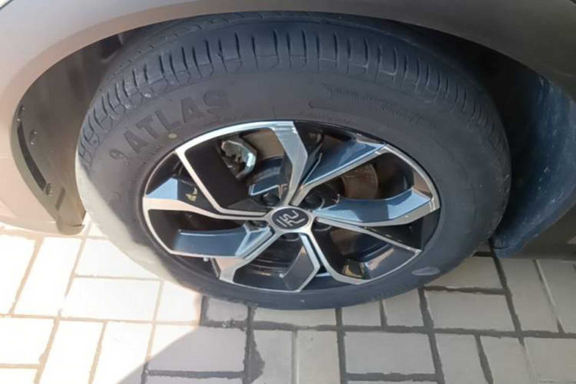 Used BYD Yuan PLUS 2022 430 km Luxury Version Left Front Wheel Hub