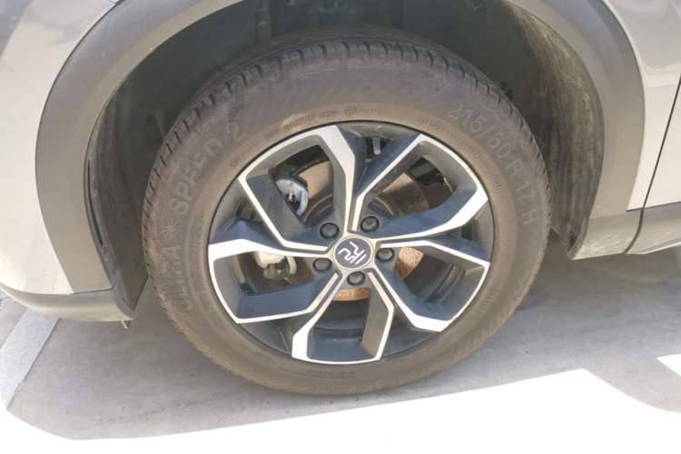 Used BYD Yuan PLUS 2022 510 km Flagship Version Left Front Wheel Hub