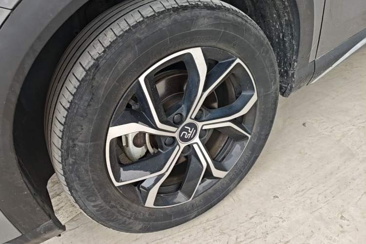 Used BYD Yuan PLUS 2022 510 km Luxury Version Left Front Wheel Hub