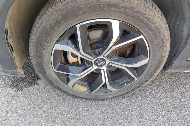 Used BYD Yuan PLUS 2022 430 km Luxury Version Left Front Wheel Hub