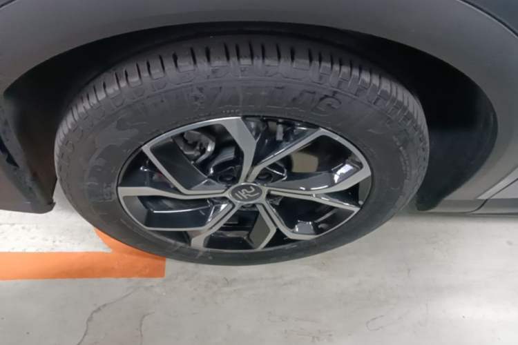 Used BYD Yuan PLUS 2022 430 km Luxury Version Left Front Wheel Hub