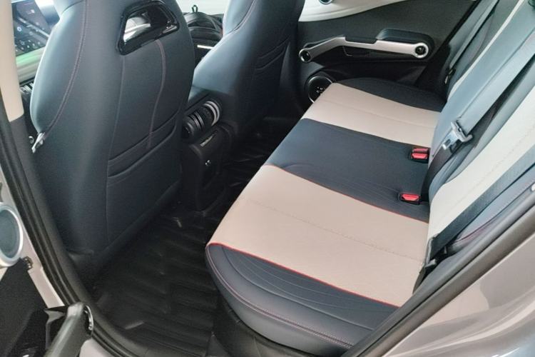 Used BYD Yuan PLUS 2022 510 km Flagship Version Left Rear Seat