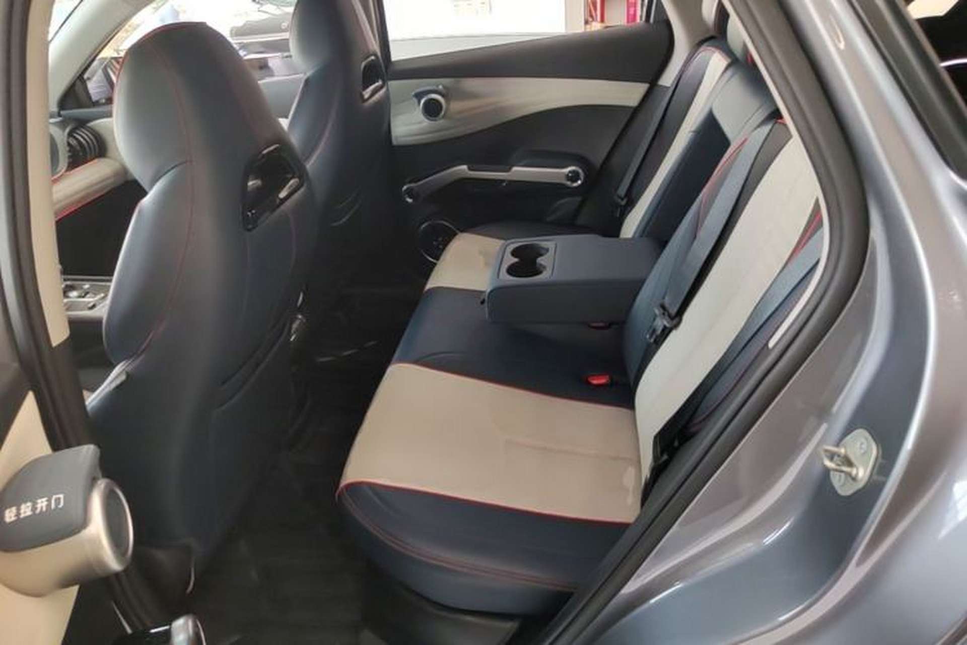 Used BYD Yuan PLUS 2022 430 km Luxury Version Left Rear Seat