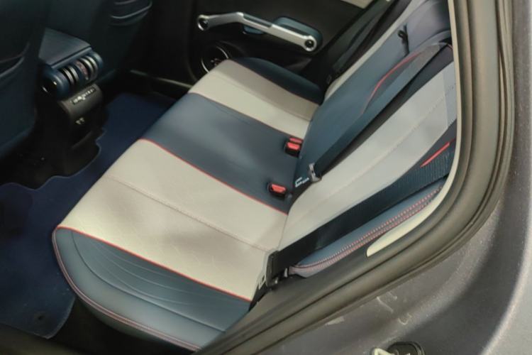 Used BYD Yuan PLUS 2022 510 km Flagship Version Left Rear Seat