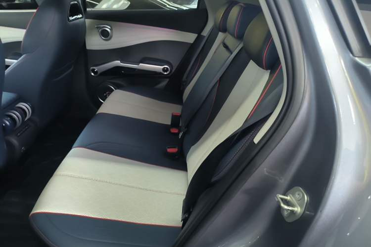 Used BYD Yuan PLUS 2022 510 km Flagship Version Left Rear Seat