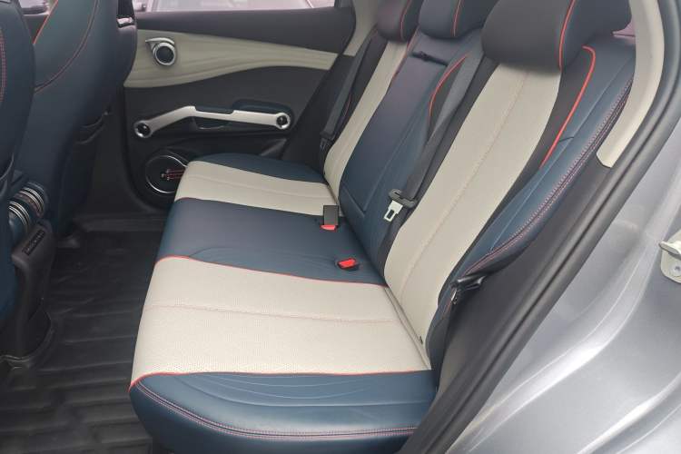 Used BYD Yuan PLUS 2022 510 km Flagship Version Left Rear Seat