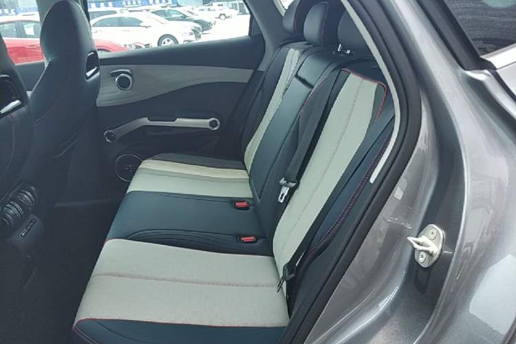 Used BYD Yuan PLUS 2022 510 km Flagship Version Left Rear Seat