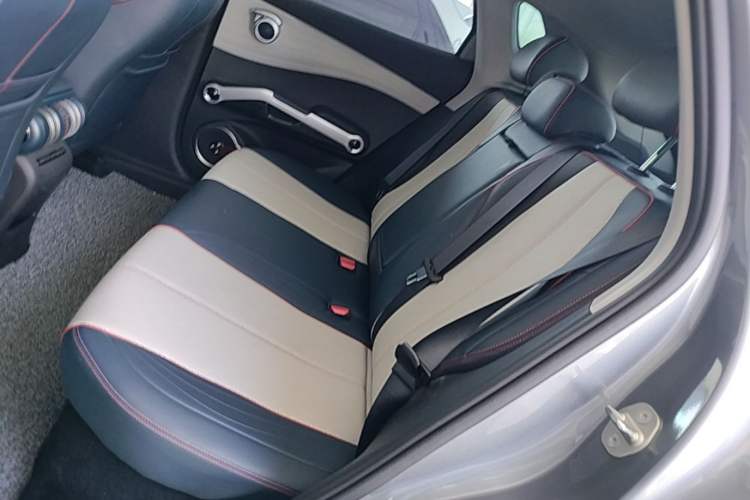 Used BYD Yuan PLUS 2022 430 km Luxury Version Left Rear Seat