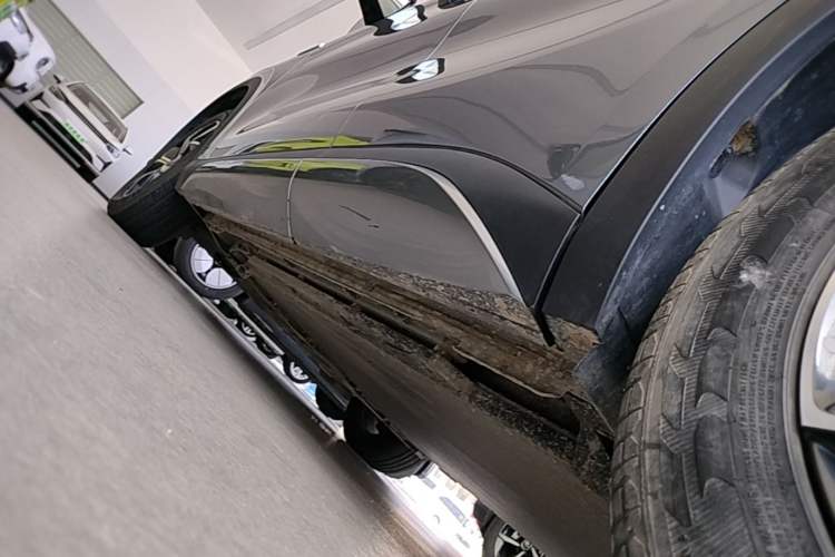 Used BYD Yuan PLUS 2022 430 km Luxury Version Left Side Sill