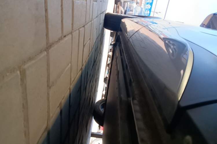 Used BYD Yuan PLUS 2022 430 km Luxury Version Left Side Sill