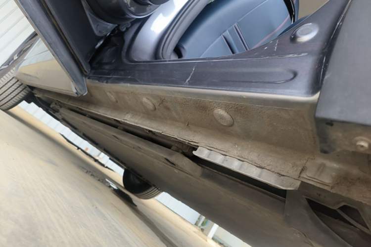 Used BYD Yuan PLUS 2022 430 km Luxury Version Left Side Sill