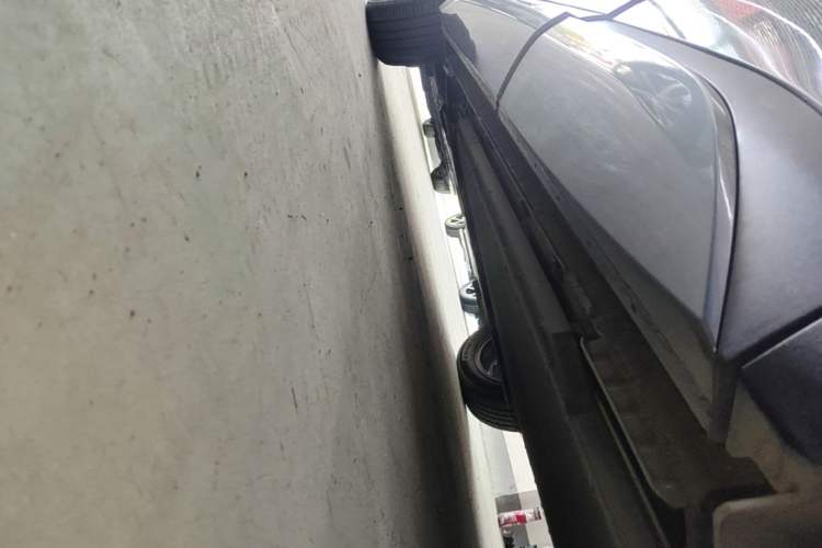 Used BYD Yuan PLUS 2022 430 km Luxury Version Left Side Sill