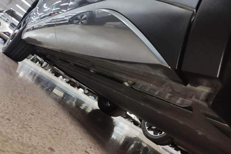 Used BYD Yuan PLUS 2022 430 km Luxury Version Left Side Sill