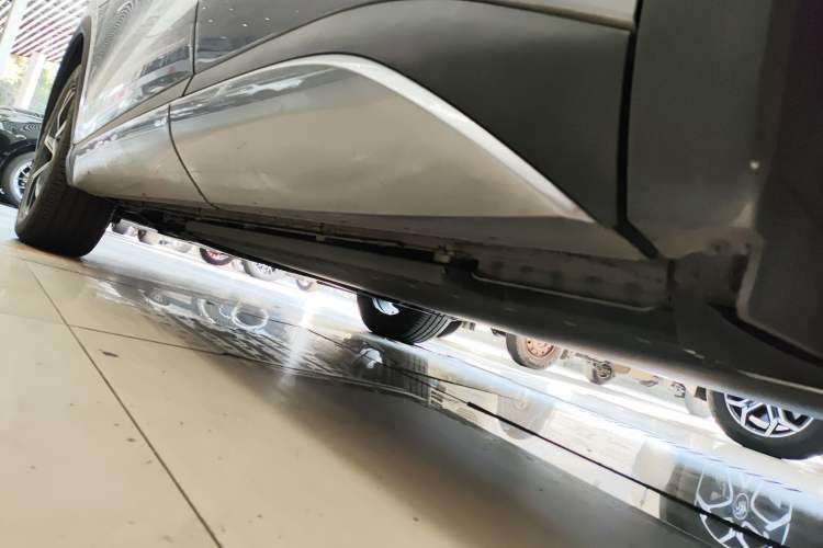 Used BYD Yuan PLUS 2022 430 km Luxury Version Left Side Sill