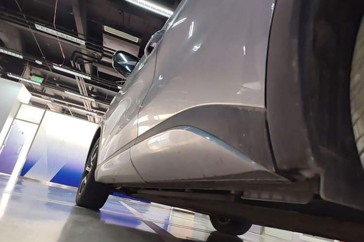 Used BYD Yuan PLUS 2022 430 km Luxury Version Left Side Sill