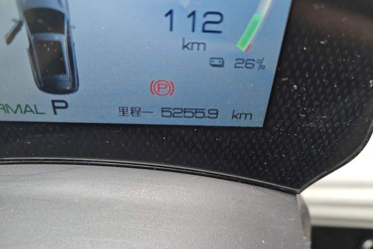 Used BYD Yuan PLUS 2022 430 km Luxury Version Odometer Close Up